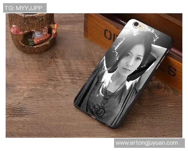 为足球明星定制的OPPO手机壳展现个性与热情的完美结合