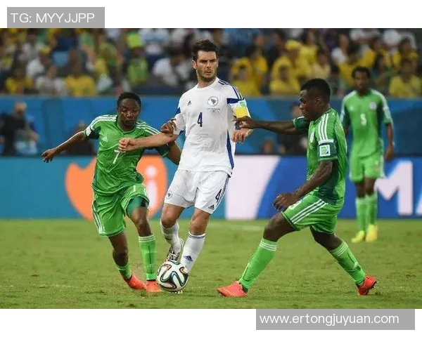 杭州足球队包夹战术解析及其对比赛的影响探讨 杭州足球队包夹战术解析及其对比赛的影响探讨